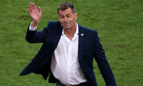 Crash test για Εθνική και Σκίμπε