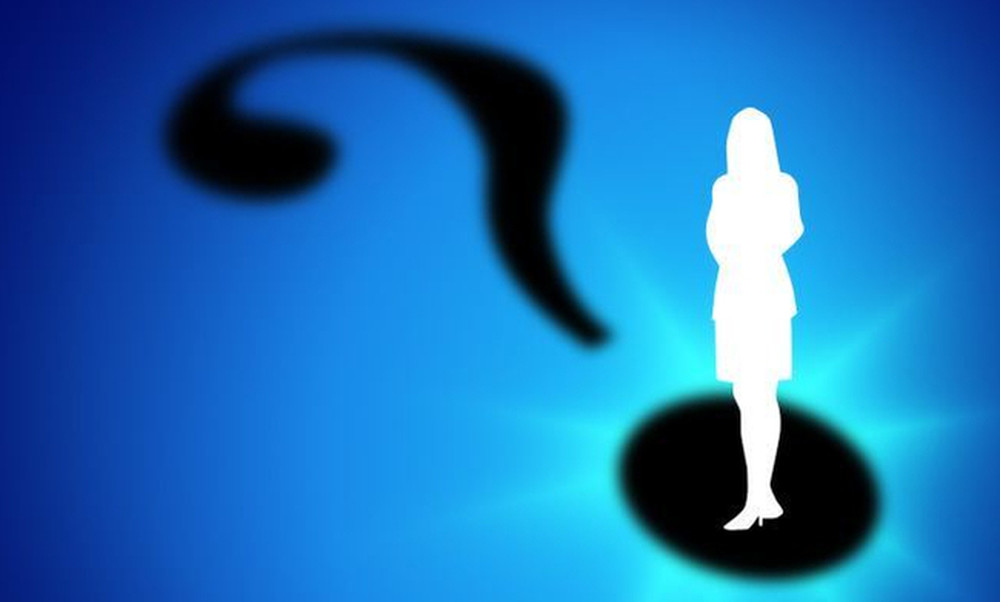 Εφιάλτης για γνωστή Ελληνίδα τραγουδίστρια- Η γυμνή φωτογραφία και η αγωνία