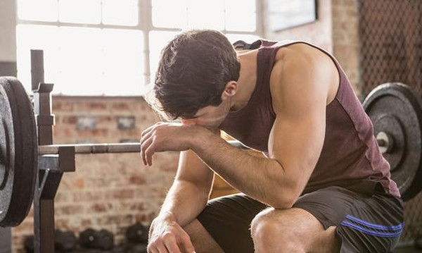 3 τρόποι για να ξεμπερδεύεις με τον πόνο του γυμναστηρίου like… a Pro