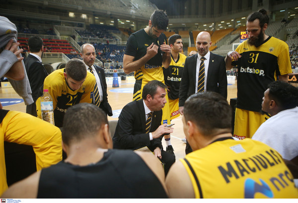 BCL: Για τη 10η σερί νίκη η ΑΕΚ