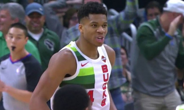 NBA: Κάρφωμα από άλλο πλανήτη από τον Γιάννη! (vid)