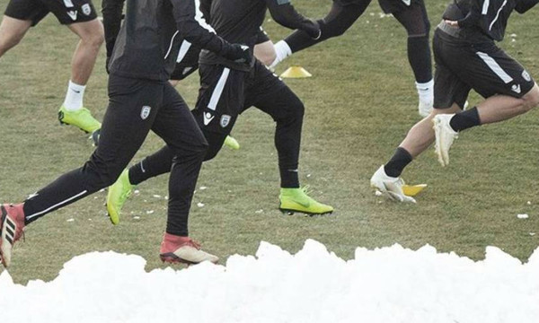 ΠΑΟΚ: Προπόνηση με χιόνια 