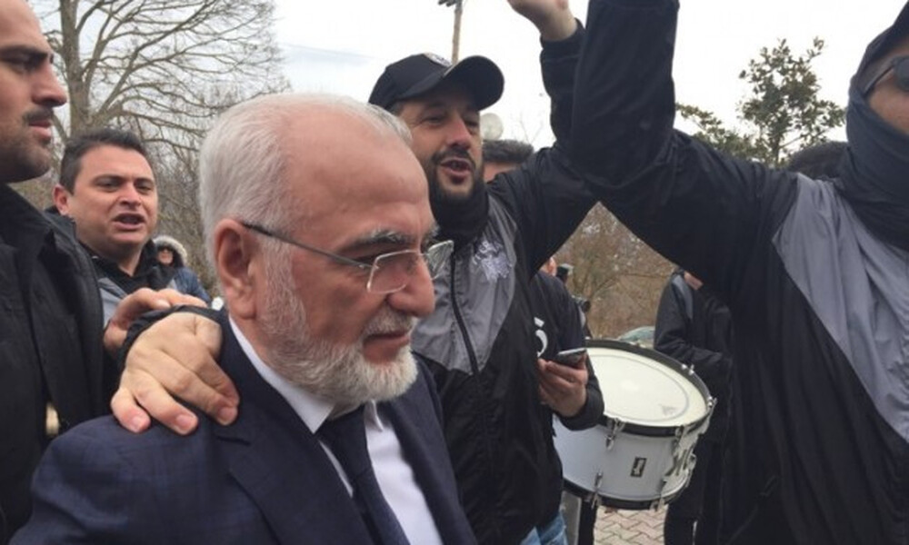  ΠΑΟΚ: Πανικός και θερμή υποδοχή Σαββίδη στα Γρεβενά! (photos&video)