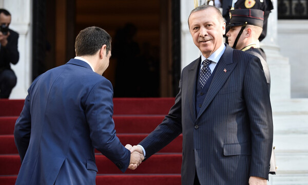 Ταξίδι «αυτοκτονίας» στην Πόλη: Ο Σουλτάνος θα κατασπαράξει τον «Νομπελίστα»