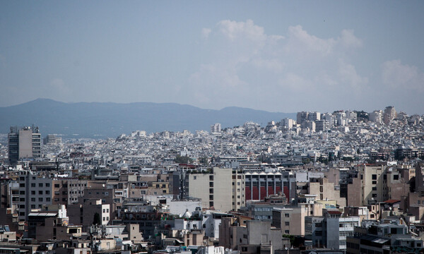 Κτηματολόγιο: Τα λάθη που κοστίζουν ακριβά - Πώς θα αποφύγετε τις παγίδες στα τέλη για τα ακίνητα