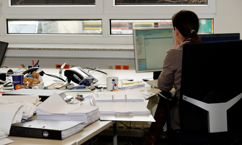 ΟΑΕΔ - Είσαι άνεργος; Δες αυτά τα 8 νέα προγράμματα