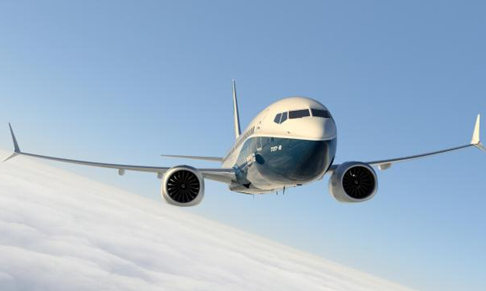 Τρόμος στον αέρα: Αναγκαστική προσγείωση για Boeing 737 λόγω βλάβης στον κινητήρα