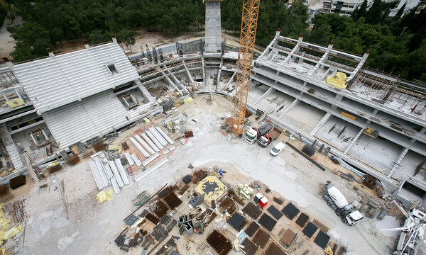 ΑΕΚ: Μπαίνει το σκέπαστρο (photos)