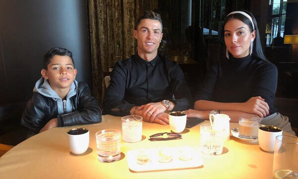 Το έριξε στο τραγούδι ο Κριστιάνο Ρονάλντο (vid)