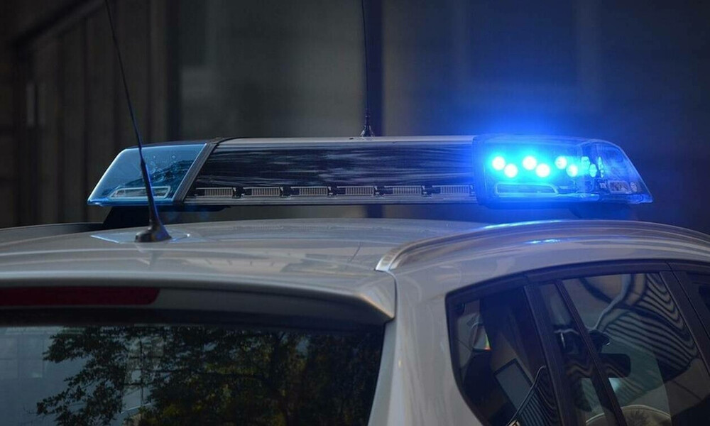 Άγριο φονικό στο Παλαιό Φάληρο: Μαχαίρωσαν γυναίκα έξω από το σπίτι της