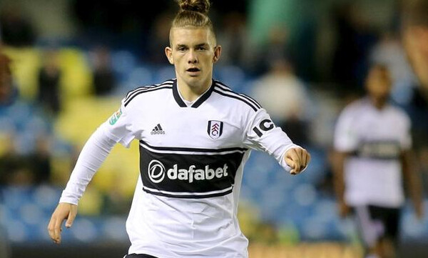 Χάρβεϊ Έλιοτ: ο νεότερος παίκτης στην ιστορία της Premier League