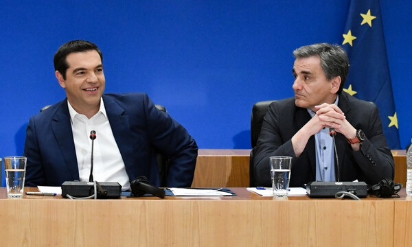 Παροχές Τσίπρα: Αυτός είναι ο προεκλογικός «μποναμάς» – Εξηγήσεις ζητούν οι δανειστές