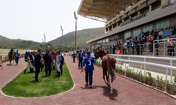 Markopoulo Park: Θεαματικές κούρσες, τζακ ποτ στο Σκορ 6 και πολλές εκπλήξεις (video)