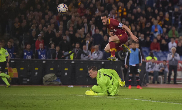 Η Ρόμα το ντέρμπι και βλέπει Champions League (video)