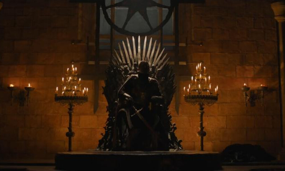 Game of Thrones - Spoiler: Αυτός θα κάτσει στον θρόνο! (photos)