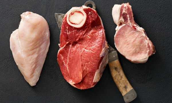 Ανεβασμένη χοληστερίνη: Καλύτερο το μοσχάρι από το κοτόπουλο;