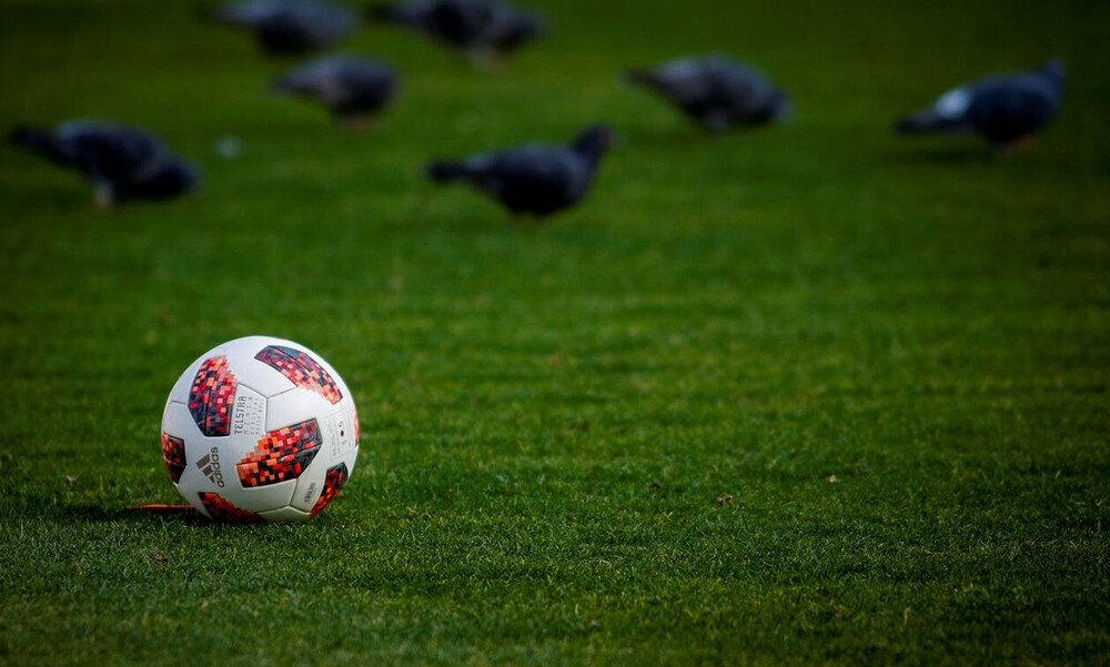 Σοκ: Πέθανε 16χρονος ποδοσφαιριστής (photos)