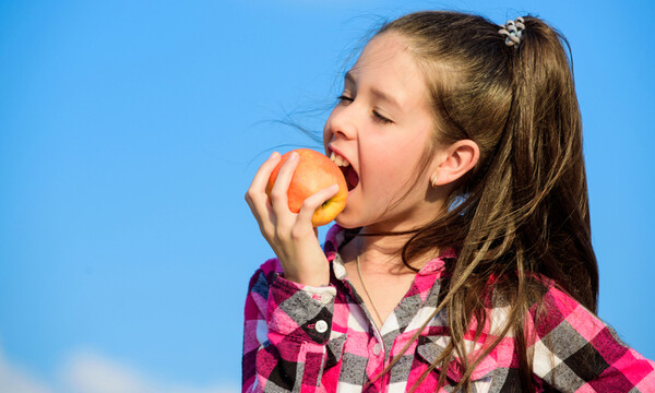 14 φρούτα και λαχανικά που πρέπει να τρώτε με την φλούδα (εικόνες)