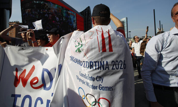 Στο Μιλάνο οι Χειμερινοί Ολυμπιακοί Αγώνες του 2026 (video+photos)