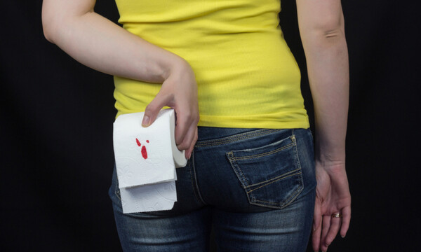 Αίμα στα κόπρανα: 11 πιθανές αιτίες σε εικόνες