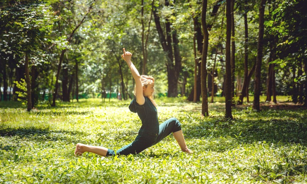 Γιόγκα για αποκατάσταση: 6 λόγοι για να τη δοκιμάσετε (εικόνες)