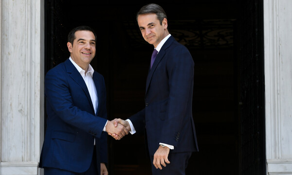 Δεν φαντάζεστε τι βρήκε ο Μητσοτάκης στο Μαξίμου μόλις έφυγε ο Τσίπρας