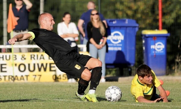 Άρης: Προλαβαίνει ΑΕΛ ο Κουέστα, δύσκολα ο Λάρσον