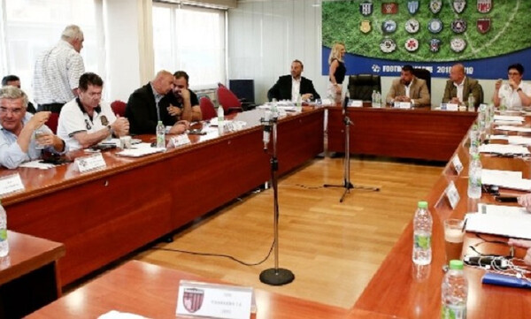  Super League 2: «Δύο ανεβαίνουν, δύο πέφτουν - Σέντρα στις 15 Σεπτεμβρίου»