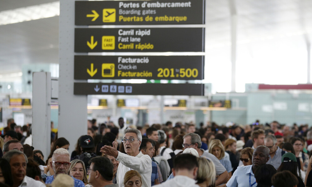 Πανικός στο αεροδρόμιο: Δείτε πού έκρυψε μισό κιλό κοκαΐνη