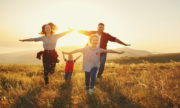 Πώς θα βοηθήσετε το παιδί σας να εξοικειωθεί με τη φύση (εικόνες)