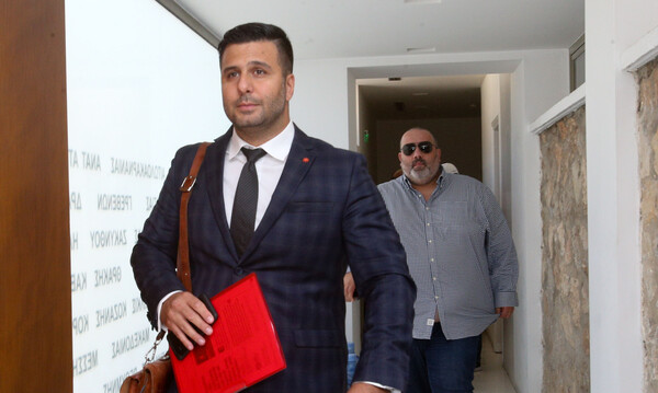 Ολυμπιακός: Απολογία Καραπαπά για VAR και... παράγκα!