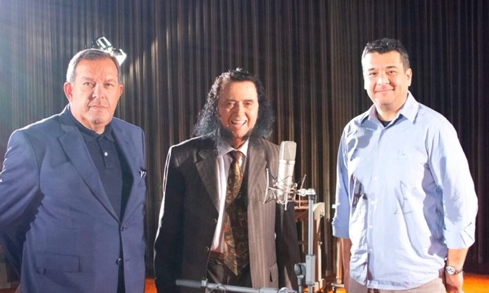 «Όλα για μένα είσαι εσύ»: Κυκλοφόρησε το νέο album του Σταμάτη Κόκοτα!