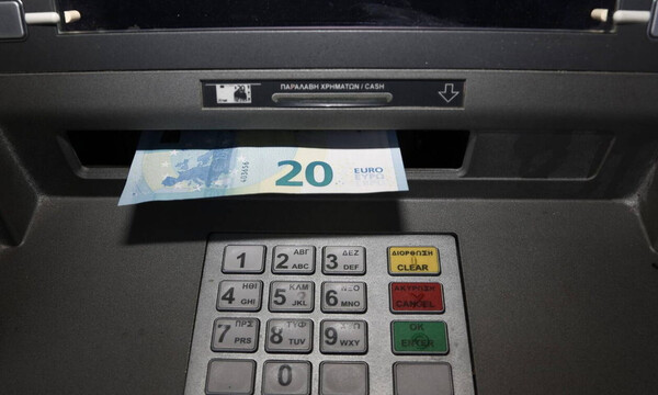 Αναδρομικά: Ποιοι και πότε θα πάρουν έως και 30.000 ευρώ (ΠΙΝΑΚΕΣ)