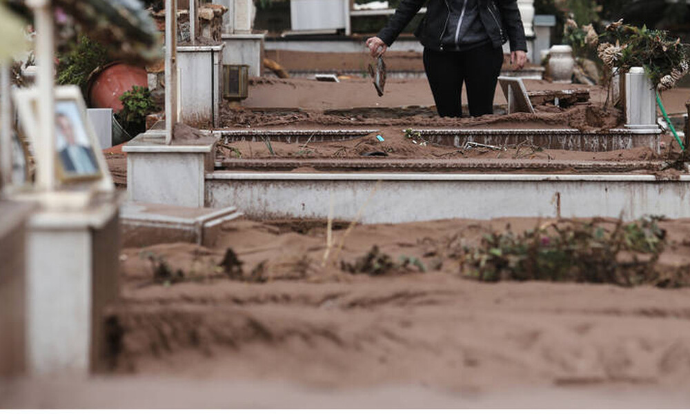 Η συγκινητική ιστορία δύο ηλικιωμένων αδερφών που κηδεύτηκαν μετά από ένα μήνα στα αζήτητα