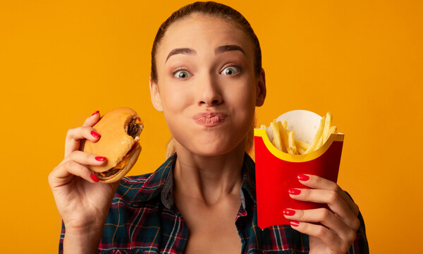 Πεινάτε διαρκώς; Δείτε 4 πιθανές αιτίες (αιτίες)