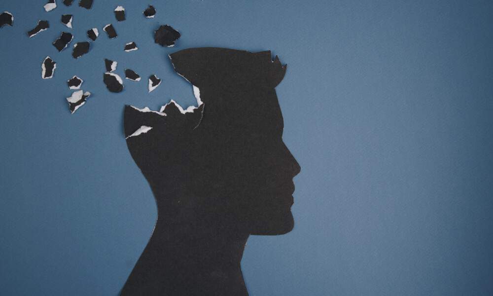 Οι τροφές που καταστρέφουν «ύπουλα» τον εγκέφαλο (video)