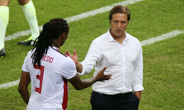 Ολυμπιακός: Το ντεφορμάρισμα του Σεμέδο και το τετ α τετ με τον Μαρτίνς