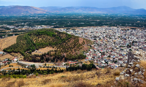 Σάλος με γιγαντιαίους κρατήρες στην Αργολίδα - Τι λένε οι επιστήμονες