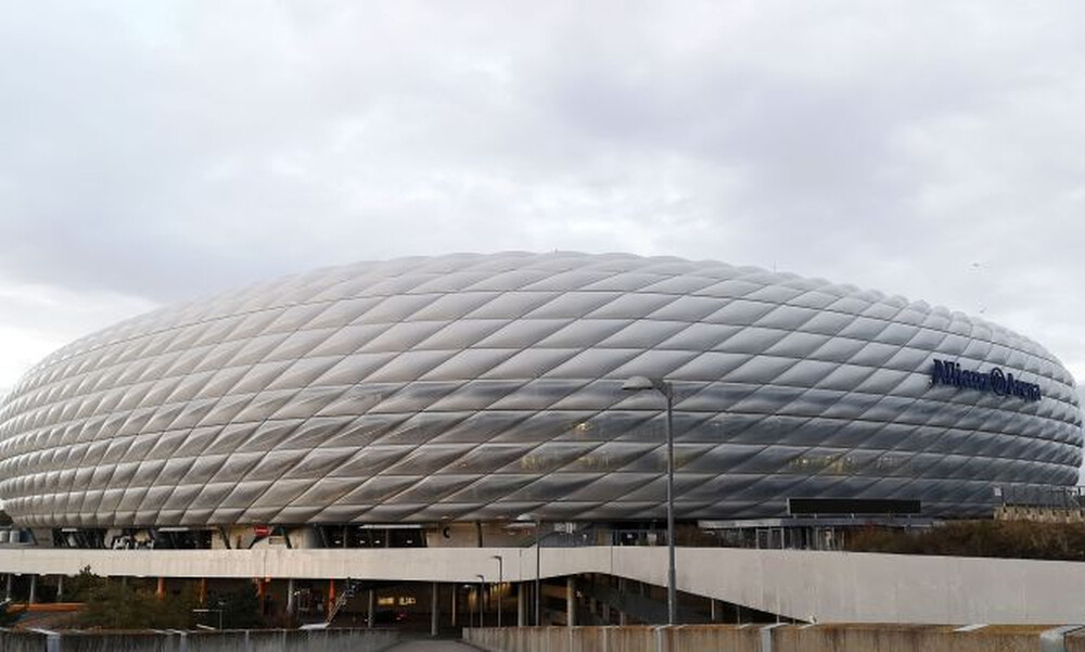 Μπάγερν Μονάχου-Ολυμπιακός: Η επιβλητική «Allianz Arena» (video+photos)