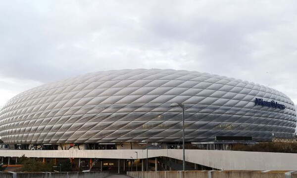 Μπάγερν Μονάχου-Ολυμπιακός: Η επιβλητική «Allianz Arena» (video+photos)