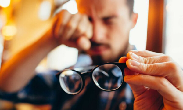 Εκφύλιση ωχράς κηλίδας: Αλλαγές στη διατροφή που μειώνουν τον κίνδυνο (pics)