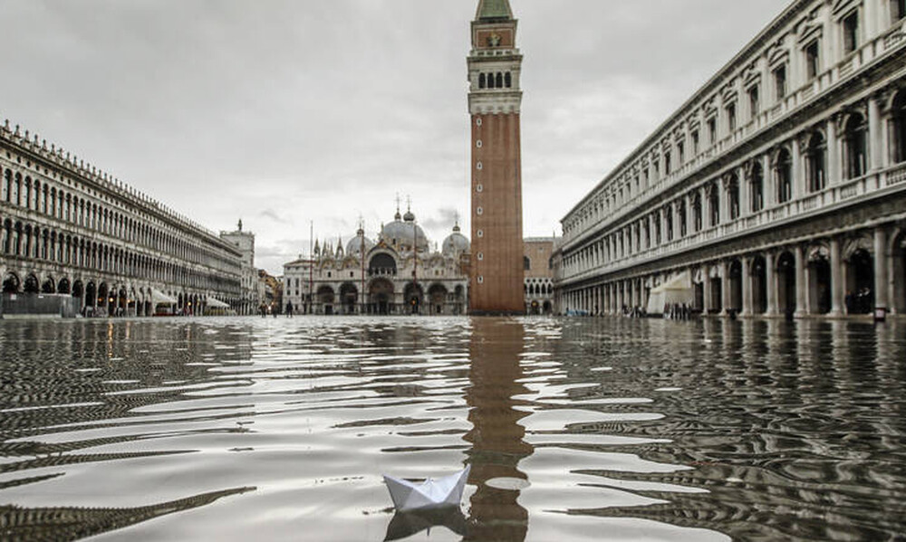 Βενετία: Περιφερειακό συμβούλιο πλημμύρισε αμέσως μόλις απέρριψε μέτρα για την κλιματική αλλαγή