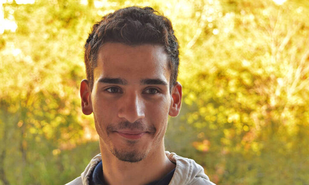 Μάθημα ζωής: Πτυχίο με άριστα πήρε ο τυφλός φοιτητής που είχε απορριφθεί από το ΑΠΘ