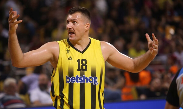 Αρης: Πρόβλημα με Ντραγκίτσεβιτς