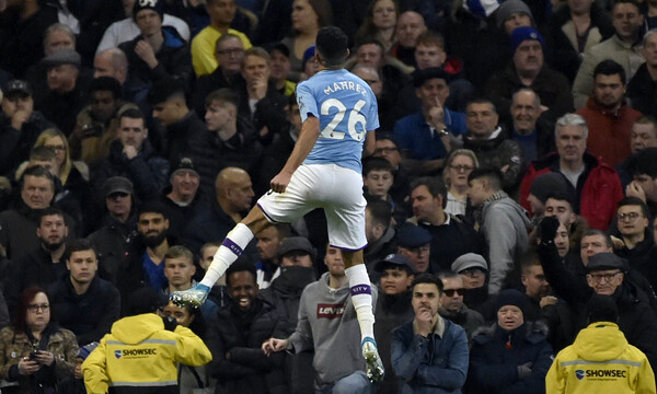 Premier League: Έμεινε στο κυνήγι της Λίβερπουλ η Σίτι (video)