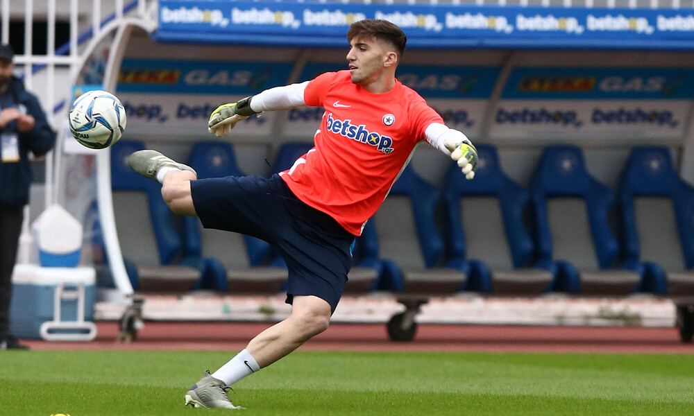 Τα... πιτσιρίκια της Super League