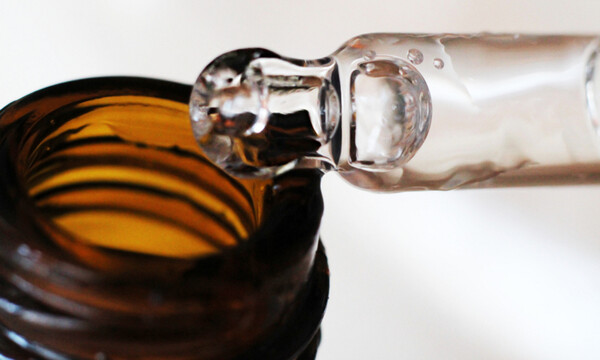 Υαλουρονικό οξύ: 7 οφέλη για την υγεία που θα σας εκπλήξουν (εικόνες)