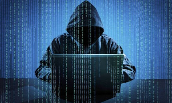 ΠΡΟΣΟΧΗ: Πρόγραμμα προστασίας από ιούς καταγράφει σε ποιες ιστοσελίδες πορνό μπαίνουν οι χρήστες