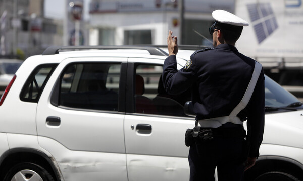 «Χάος» ΤΩΡΑ στην Αθηνών-Λαμίας - Μποτιλιάρισμα χιλιομέτρων