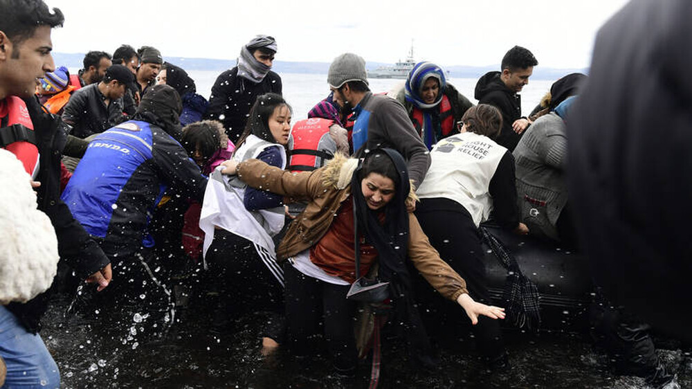 Οι αντιδράσεις των κομμάτων στις απειλές της Τουρκίας για άνοιγμα των συνόρων